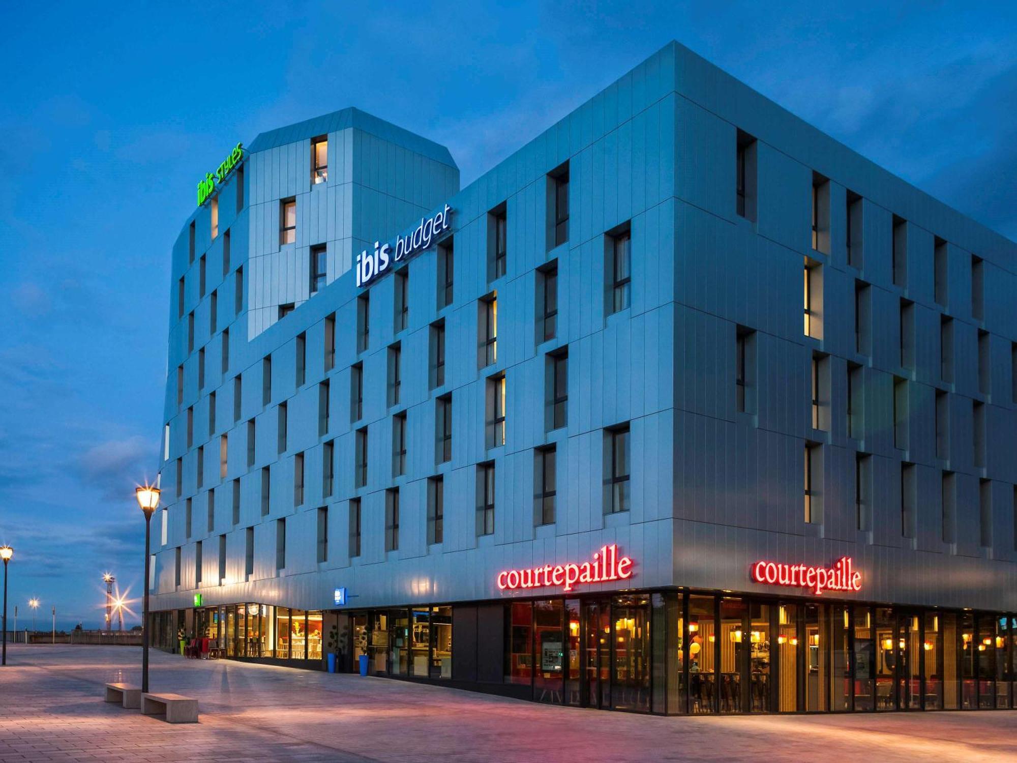 Готель Ibis Budget Mulhouse Centre Gare Екстер'єр фото