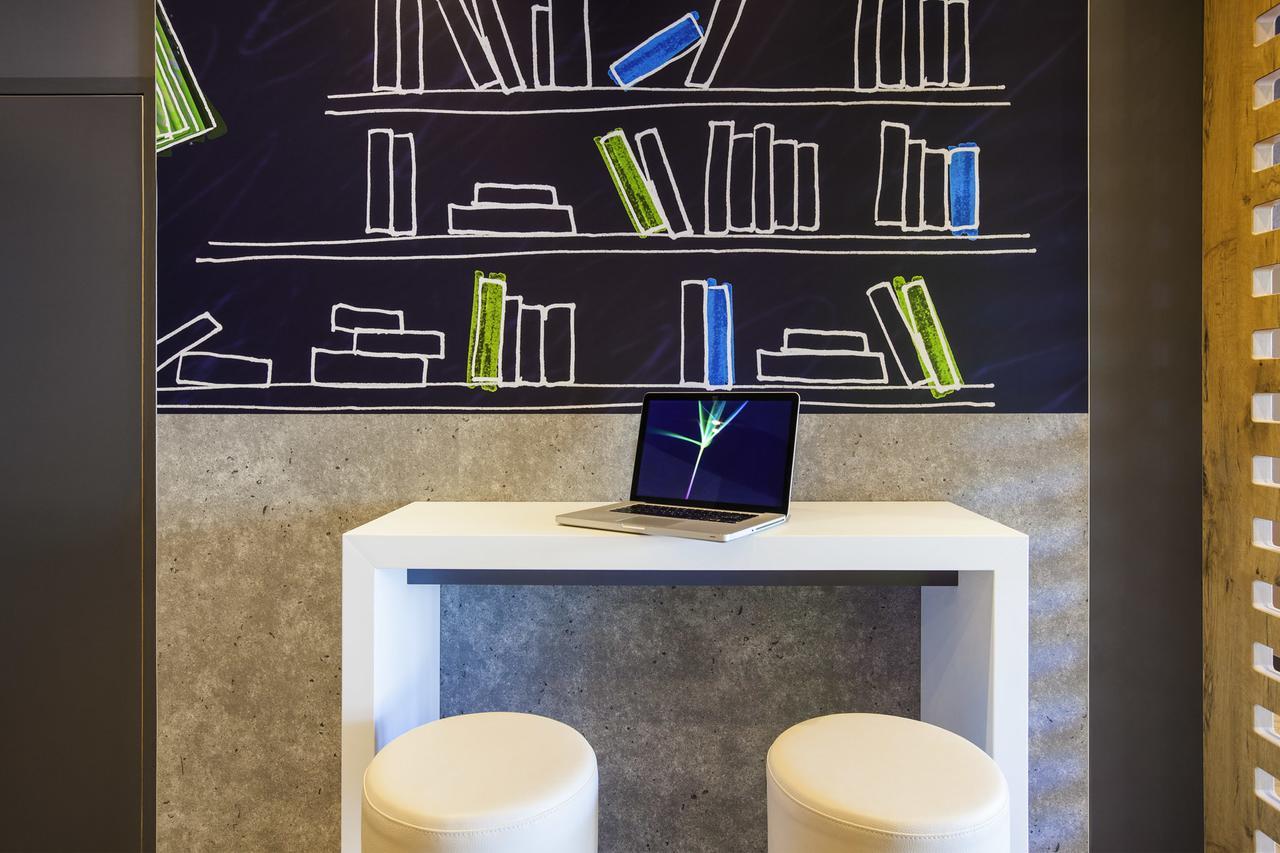Ibis Budget Mulhouse Centre Gare Екстер'єр фото